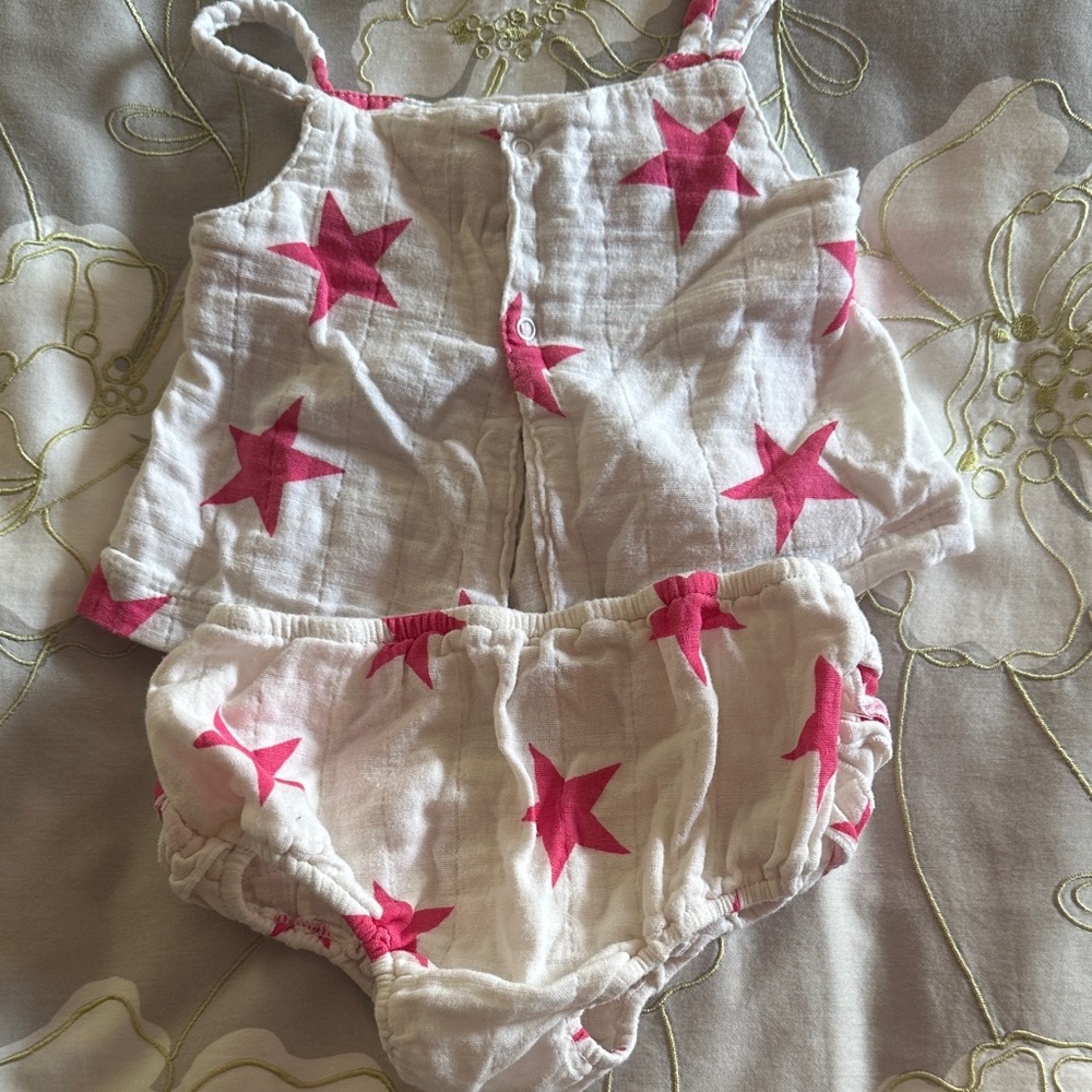 Aden + Anais Pink Star Set- 0-3 Months